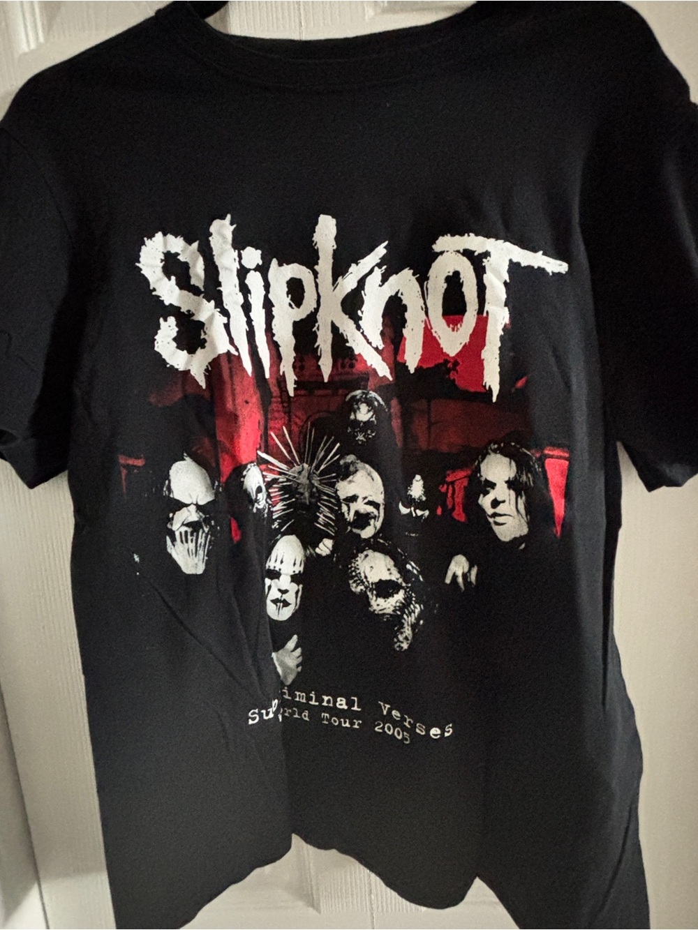 Hot Topic Black Slipknot Graphic Tee with Red and White Print